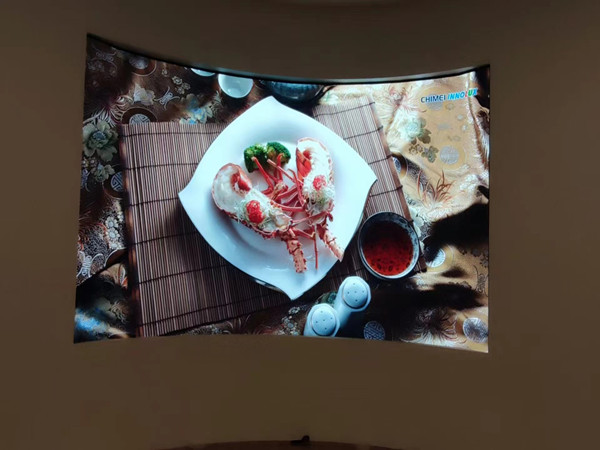 东乡室内P2.5弧形LED屏